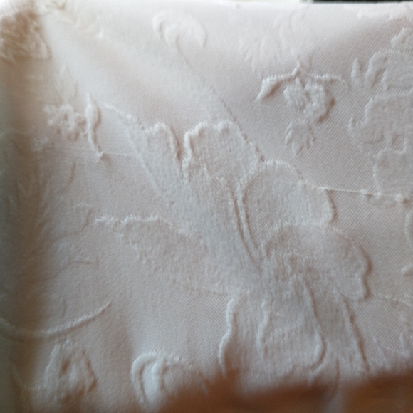 Victoria Secret Satin Short Floral Robe - Picture 7 of 13